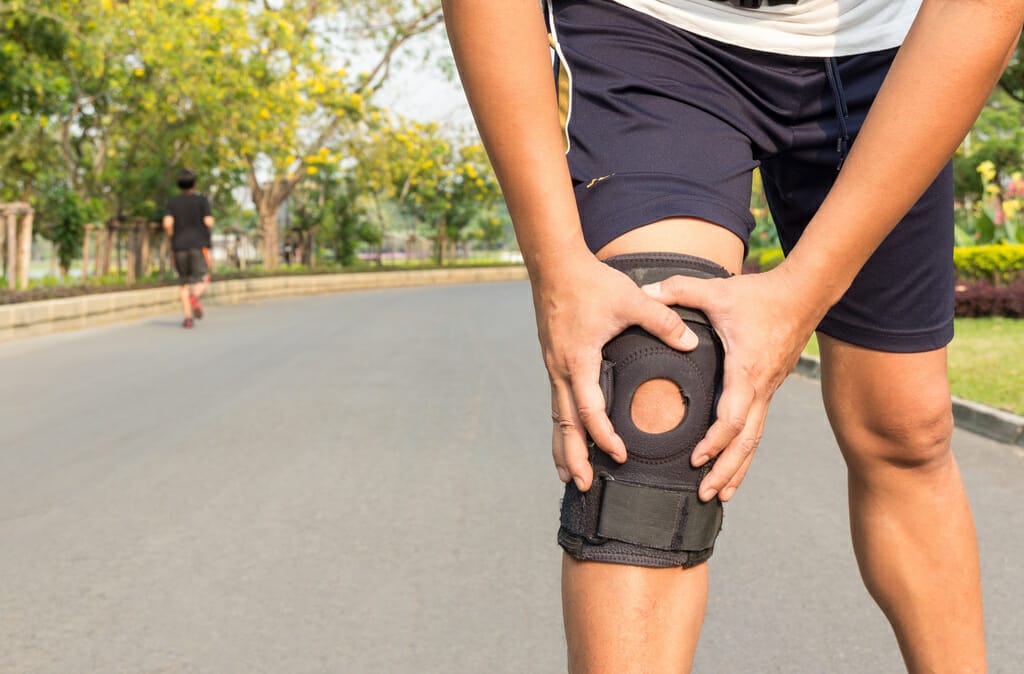 Which Knee Brace is Right For Me? Orthopaedic Surgeon in Cheshire and
